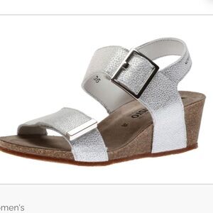 Mephisto Morgana Silver Wedge Sandal size 38/US 8